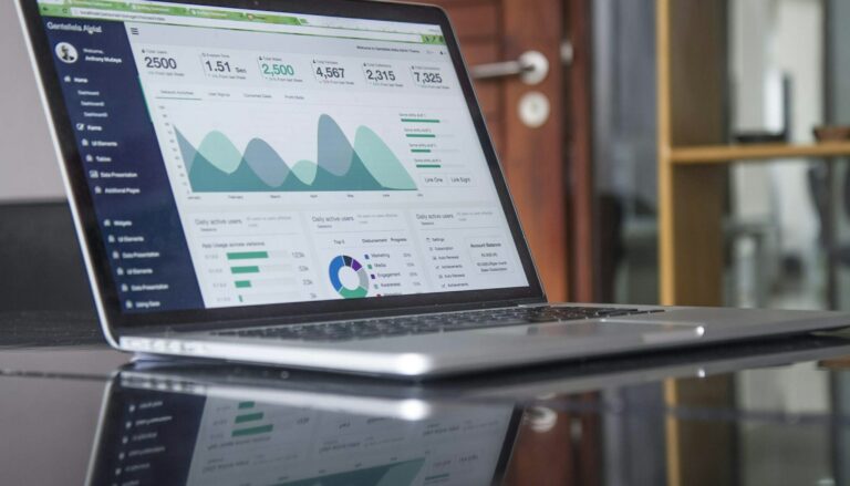 Intelligence artificielle et gestion patrimoniale : les nouveaux outils qui révolutionnent votre stratégie