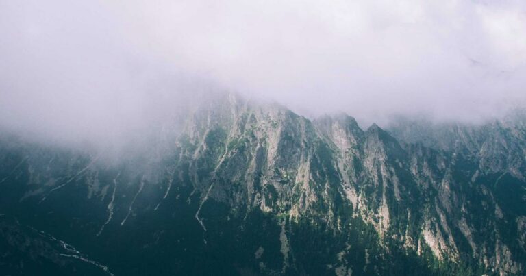 Les erreurs de débutants en investissement immobilier : 15 pièges à éviter en 2025